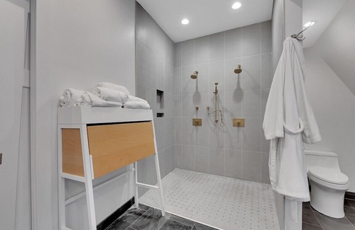 Becket Casa | Woodland Haven w/ Heated Pool by Evergreen Home