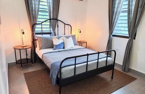 Guaynabo Casa | 3BD/2BR Home in rural area & close to key attractions