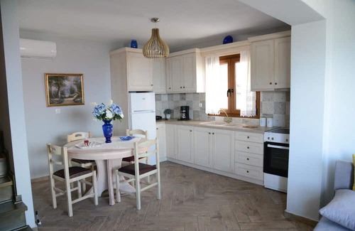 Sourpi Apartamento | Goddess Athena Apartment
