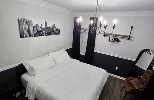 Holly Apartamento | Boxcar Bunker hidden