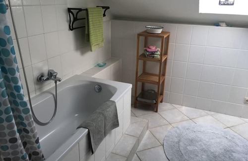 Kirchwerder Apartamento | Spacious apartment near seabeach