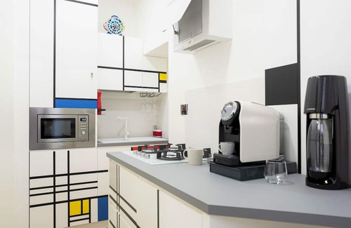 Rione VI Parione Villa | Artistic Nest Retreat