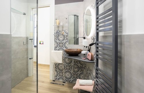 Rione VI Parione Villa | Artistic Nest Retreat