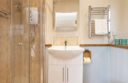 Sherborne Cabaña | BLOSSOM, pet friendly, character holiday cottage in Sherborne