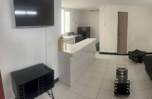 Pereira Apartamento | Cómodo Apartaestudio Central con Vistas a las Montañas