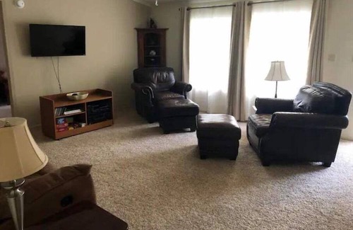 Pittsboro Casa | A private, comfy home on 24 acres, DeerField.