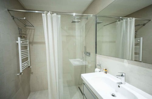 Sidi Daoud Apartamento | C13 · Residence Malaga:Cosy and spacious 1bd in La Marsa