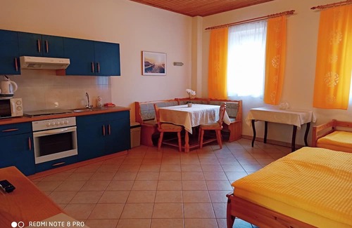 Josefstadt Apartamento | Appartment Nr. 2: 2 Schlafräume, Dusche, WC - Alte Mühle