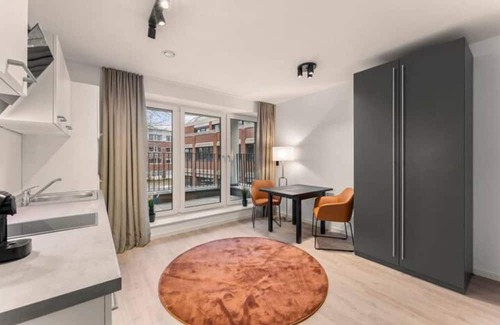 Burgeresch Apartamento | Between-studios - Tiger