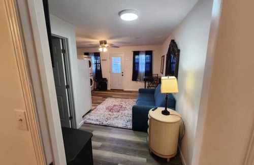 Whitehaven Cabaña | Spacious Gated 1 BR Cottage with washer and dryer