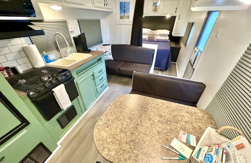 Morehead City Casa | Coastal Camper Hideaway, Pet-friendly