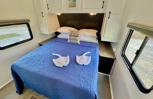 Morehead City Casa | Coastal Camper Hideaway, Pet-friendly