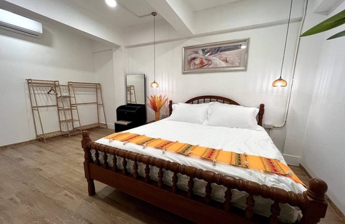 Chakkrawat Apartamento | Private Full-Floor Spacious 5BR in China Town