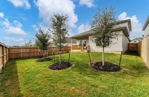 San Antonio Casa | NEW Private Queen BR w/ dedicated workstation