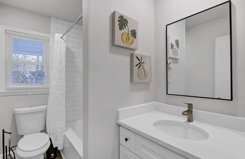 Irmo Casa | 3 bedroom, two bath jam in a quiet cul-de-sac.