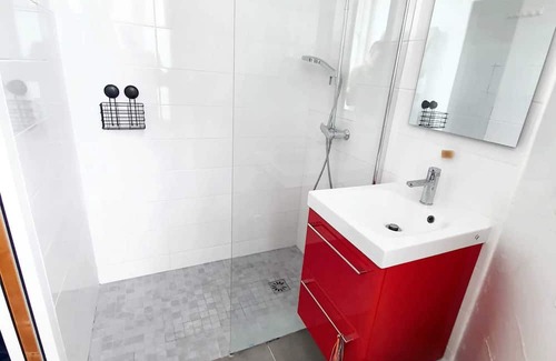 Bois-Colombes Casa | Homerez - House in Bois-Colombes