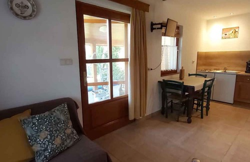 Tiszafured Casa | Holiday home with outdoor pool and WiFi
