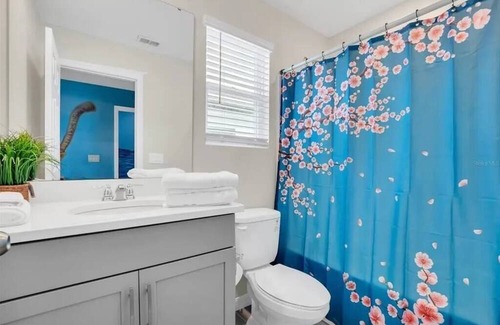Four Corners Villa | 7BD/6.5BA Villa w/ Pool & Hottub | Solara Resort
