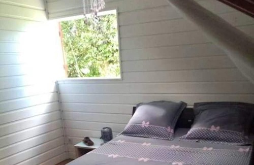 Saint-Claude Casa | Homerez - Spacious house for 6 ppl. with garden and terrace at Saint-Claude