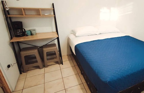 La Libertad Apartamento | Comfy stay for 2 @CasaSanAlfonso Room #26