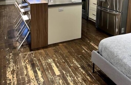 Desjardins Apartamento | La Bella - Private Bathroom and Kitchen
