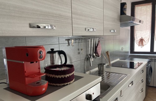 Ronciglione Apartamento | EDEN. LA CASA DI CLAUDIA, con giardino nel verde a due passi dal borgo medievale