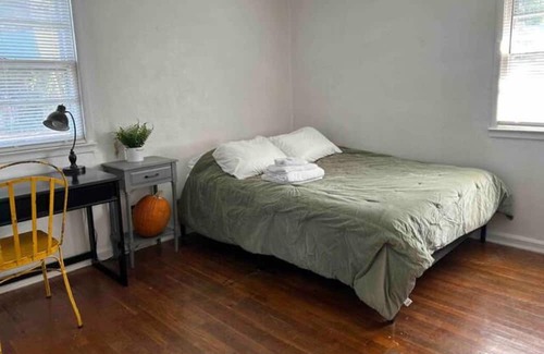 Norfolk Casa | Peaceful Hideaway \ B