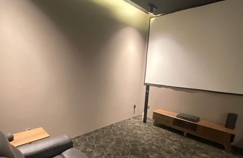 Spring Chalet De Esquí | 5 minutes to airport