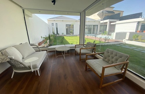 Spring Chalet De Esquí | 5 minutes to airport