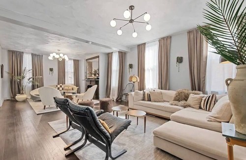 Pittsburgh Casa | Manor on The Hill