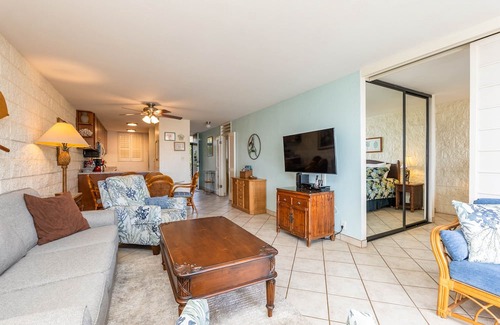 Maalaea Condominio | Steps to the Sand! 2BR AC Kana'i A Nalu 305