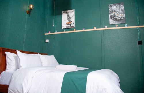 Shabab Cabaña | Starry Nights Cottage -2 minutes to the Mall and 4 minutes from Nakuru Town!