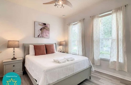 Bellavida Casa | 4BD| Near Disney| Private Pool & Hot Tub