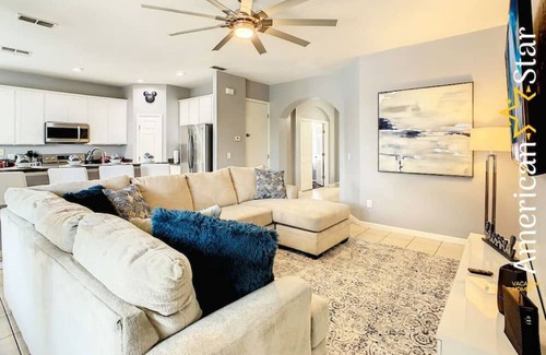 Trafalgar Village Casa | 4BD| Cozy Resort Home | Private Pool & BBQ Grill