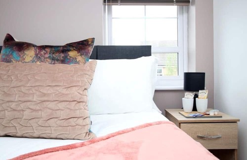 Graig Casa | Ebbw House (3 BR Free parking)