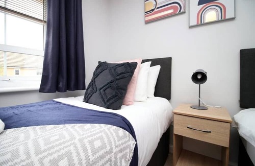 Graig Casa | Ebbw House (3 BR Free parking)