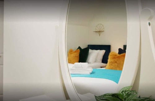 Llantarnam Casa | Free Parking | Bedrooms | Comfortable gatherings
