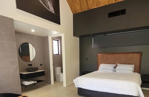 Sampson Flat Casa | Where nature & luxury meet.