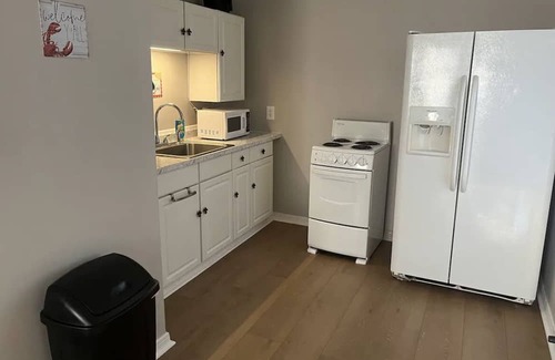 Bay St Louis Casa | Beach house on the bayou! Great fishing and family/pet friendly!
