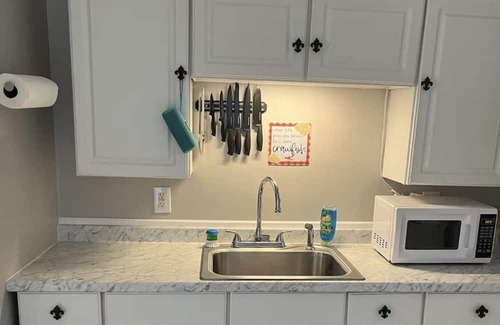 Bay St Louis Casa | Beach house on the bayou! Great fishing and family/pet friendly!