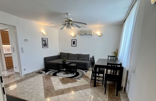 Wittau Apartamento | Atemberaubendes Apartment mit Pool