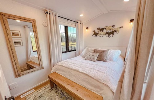 Regional District of Fraser-Fort George Casa | Tiny House on the farm