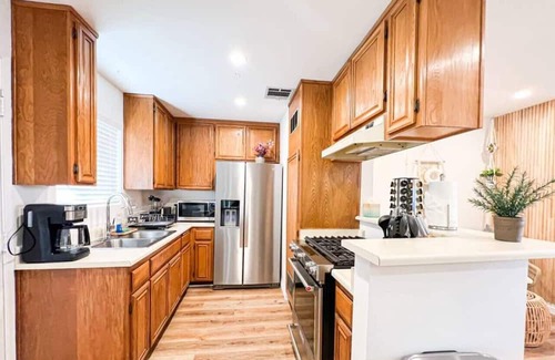 View Park-Windsor Hills Casa | Bohemian Habitat in Hollywood - BR1-WH