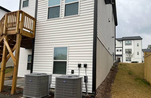 East Raleigh Apartamento | Studio Apartment