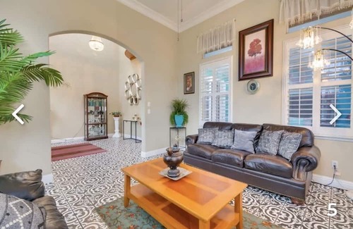 Atwater Casa | Spacious 7 bdrm home in Atwater. Sleeps 15! near UC Merced-
