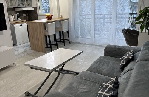 Plaisir Apartamento | Appartement Accès Gare Plaisir Grignon en 25 Minutes à Paris