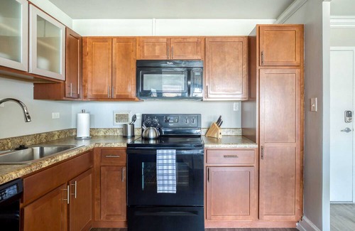 Old Louisville Apartamento | Spacious 2BR/2BA | CozySuites w/ gym! 28