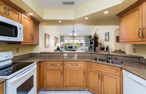 Crown Pointe Apartamento | 2 Bedroom 737198 by Houzlet