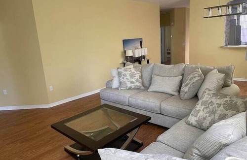 Victoria Island Apartamento | 3 Bedroom 737977 by Houzlet