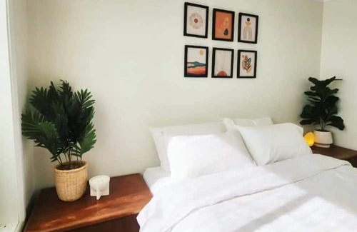 Fishermans Paradise Cabaña | "Coco" - sweet coastal cottage in central location that is perfect for families.